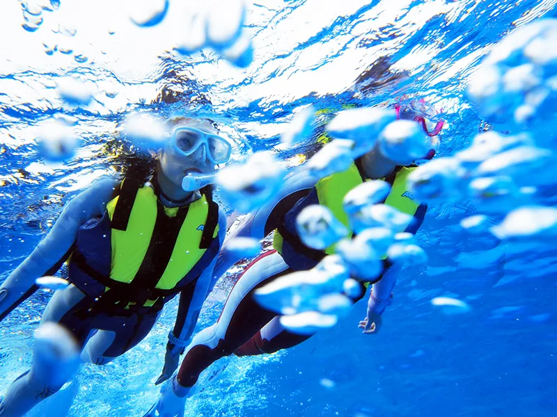 スノーケリング