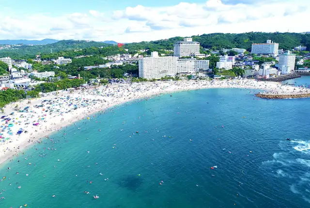 この日だけ白良浜の特別開放